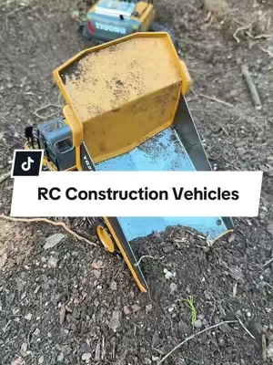 Finally real metal construction vehicles 🚧 #rccar #rcconstruction #constructionvehicles #kidstoys #outdoortoys #giftsforkids #remotecontroltoy #rctruck #constructionsite #constructiontoys #excavator 
