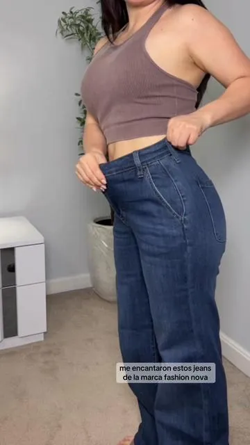 Estos jeans 👖 tienen una muy buena comodidad #FashionNova #CargoJeans #StretchyDenim #OOTD #ComfyAndCute #NovaStyle #DenimGoals #novababe
