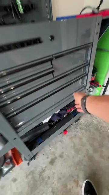 I wish I found these sooner! What a difference these made!!! #casoman #fyp #foryou #summersale #garage #diy #toolboxtour #mechanic #mechaniclife #toolbox #automotive #usgeneral #harborfreight 