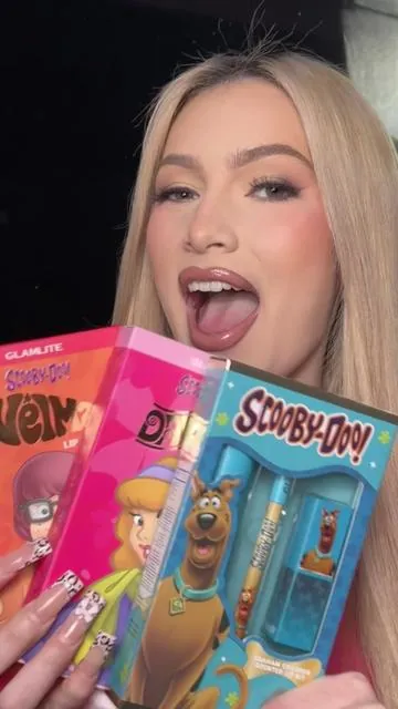 Who else is obsessed with our new Scooby bundle!!!! This is the go to lip kit bundle including 3 stunning kits inspired by Scooby! Velma and Daphne😍 #lipkit #lipcombo #scoobydoo 