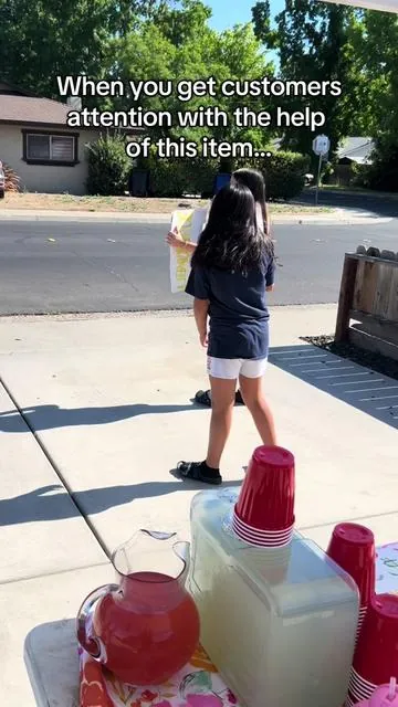 Succesful Lemonade stand day! 🤩 My girls were so happy this helped them get customers today! 🙌At first they were discouraged that no one was stopping by, but when I brought out this Karaoke Mic- they immediately got attention and their first customer donated $10 🤗 so grateful for generous people, my girls are saving up to go to a waterpark so this gave them a head start! 😃 #lemonade #kidsoftiktok #lemonadestand #blessed #grateful #mic #karaoke #fyp #fypシ #ttshop #freeshipping #success #supportsmallbusiness #support #momtok