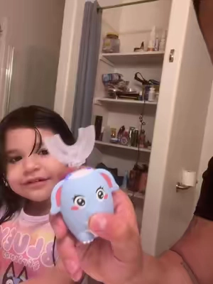 #kids #kidsoftiktok #house #family #fyp #viralvideo #parati #dientes #dientesblancos #theeth #calidad #happy #gift #flashsale 