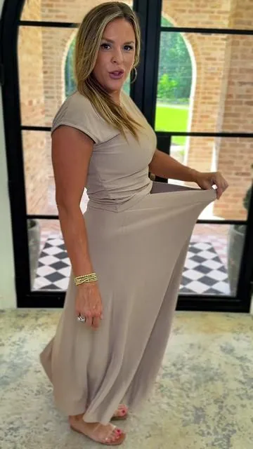 #summer #momfashion #momstyle #momlife #OOTD #outfitideas #outfitinspiration #outfitoftheday #millenials #giftguide #TTSLevelUp #TTSdelightnow #tiktokshopcreatorpicks #tiktokshoprestock #tiktokshopspringglowup #summerfashion #dealsforyoudays #TikTokShopSummerTurnUp