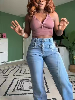 Tell me I’m not the only one going crazy over these jeans  @Katch Me #katchme #katchmejeans #jeans #jeansoutfit #jeanshaul #comfyjeans #denimjeans #stretchyjeans #tiktokshopsummerturnup #dealsforyoudays #dealsfordays 