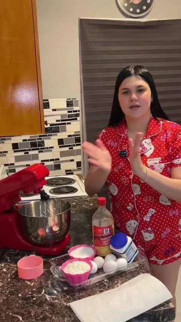 Cómo hacer panetela cubana o panetela para kake , bizcocho o pan para kake #pasteles #repostería #cocinando #recetas #recetasdepostres #postrescubanos #recetacubana #cubanos #cub #vira #viral_video #paratii #paratiiiiiiiiiiiiiiiiiiiiiiiiiiiiiii #fvpppppppppp #fvpシ #paratiiiiiiiiiiiiiiiiiiiiiiiiiiiiiii 