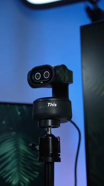 This 4k AI auto-tracking EMEET PIXY dual-camera PTZ webcam from @emeet_official is one of the coolest webcams Ive seen in a while! #emeetpixy #emeet #webcam #streamingsetup #affordabletech #wavys 