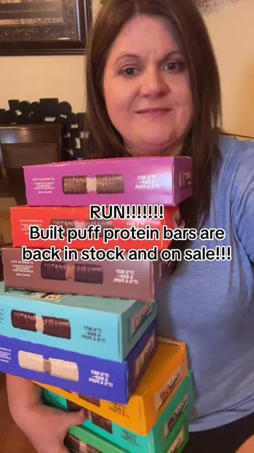 My favorite protein bars are back in stock and on  sale! Run!!!! Built puff  protein bars. #TTSTastemakers #tiktokshopcreatorpicks #dealsforyoudays #tiktokshopsummerturnup #toptierjuly #snacktok #proteinbar #builtbar #builtpuffbars #highprotein #highproteinsnacks #collagen #snack #freeshipping #proteingoals #cookiesncream #browniebatter #proteinhack 