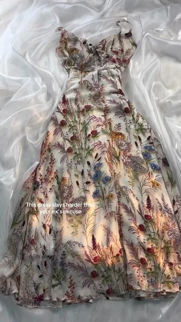 pretty little cute dress.🍒🐬🍇🥥🍓 #tiktokshopcybermonday #spolightfinds #blackfriday#outfitinspo #flatfashign #tiktokshopholidaydeals #tiktokshopholidaysale#fallfashiontrends#doublemastectomy#trendy#TikTokShop#foryou#fyp#fashion#haul#sale#clothes#tiktokfashion#dealsfordays#vir al#TikTokMadeMeBuylt #fallfreshness #giftideas #giftsforher #dress #outfittoday#coolgirl #stargirl#autumnfashion #reddress #prom #promdress#foryou #partygirl #birthdaygirl #dateideas #OOTD #outfit #tiktokshopholidayhaul #womandress #oldmoney #oldmoneyaesthetic #vintageinspired #retrostyle #dress #vintage #classicstyleress #Vintagevibes#sh
