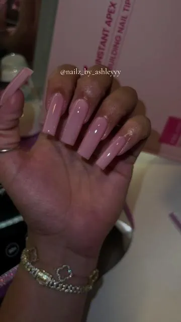 Let me know if y’all want a tutorial! Theses are the BEST I’ve tried!💯 @BeetlesGelPolish #diynailscheck #tipex #tipexnails #tipexnailkit ##diynails #diynailsathome #tiktokshop #gelx #gelxtutorial #gelxnails #easynailsathome #easynails #dealsforyoudays #tiktokshopcreatorpicks #blackfriday #beetlesgelpolish #beetlesgelx 