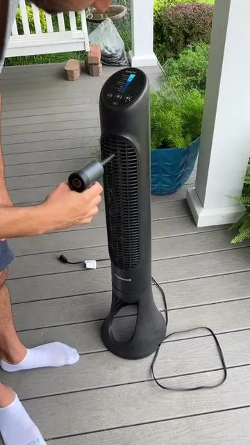 Surely we can’t be the only ones always dealing with dust…right? 👀 #health #tiktokshop #worksmarternotharder #tiktokmademebuyit #dealsforyoudays 