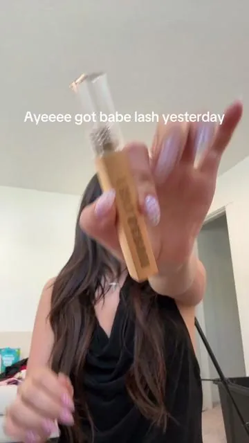 Don’t talk to me. Dont pay full price like me!!!!! #babelash #babeoriginal #lashserum #lashgrowth #serum #dealsforyoudays #tiktokshopcreatorpicks #noprostaglandins #prostaglandinfree #viral #fypシ 