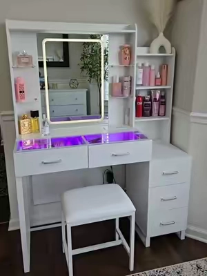 #tocador #vanity #vanitymirror #makeupvanity #makeup #maquillaje #giftideas #giftideasforher #ideasderegalos #vanitydesk #birthdaygiftideas #tiktokmademebuyit #dealsforyoudays 