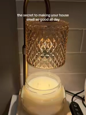 Loving my candle warmer lamp!!! It makes my candles last so much longer and it’s safer 🥰 #candlewarmer #candlelamp #candlewarmerlamp #smellgood #tiktokshopfinds #tiktokshopdeals #dealsforyoudays #candle #homesafety #waxmelt #tiktokshopmademebuyit #tiktokshoploveatfirstfind #homedecor #Home #candlelover #smellgoodallday #safetyfirst #kitcheninspo #bathroominspo #bedroominspo #decorideas #dimmablelamp #lamp 