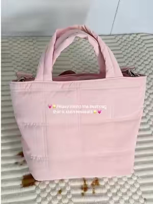 Finally found the best bag that is stain resistant🌟💓#bagsmart #bag #newbag #cutebag #minibag #workbag #travelbag #travellife #cutelife 