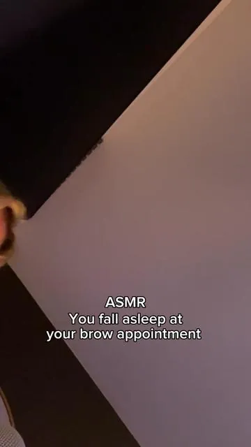 ASMR but you fell asleep at your eyebrow appointment (blame the sleep gummies) #asmr #sleepasmr #sleep #fyp #lullabites #sleepgummy #melatoninfree @LullaBites 