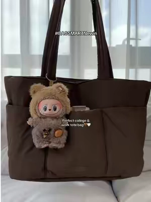 New in alert‼️ this tote even takes care of your coffee 😩🤌🏻🙌🏻#dealsforyoudays #bagsmart #bagsmarttravel #BAGSMARTNewin #totebag #backtoschool 