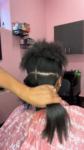 @Color Wow Hair Extra Strength Dream Coat does it every single time ✨🔥 #colorwowhair #colorwowdreamcoat #antifrizz #antihumidity #silkpress #colorwowextrastrengthdreamcoat #dealsfordays #dealsforyoudays #tiktokmademebuyit #tiktokshopcreatorpicks #fyp #summerhair 