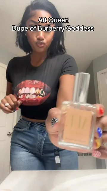 Alt Queen is the dupe of Burberry Goddess #perfume #alt #altfragrances #dupe #fragrance #goddess #queen 