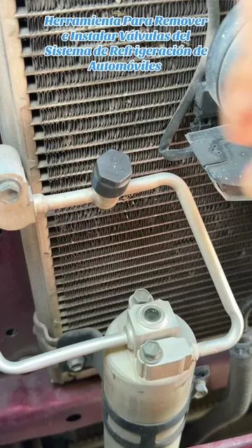 Herramienta para remover e instalar válvulas del sistema de refrigeración de automóviles. #acvalveremover #acvalveinstaller #tool #acvalvereplacement #mechaniclife #aireacondicionado #dealsforyoudays #acvalve #refrigerante 