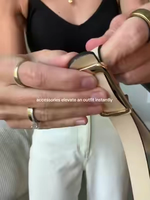 Chic outfit upgrade, this reversible PU leather belt is affordable and chic as heck. We love a 2 in 1 situation. #belt #accessories #chicstyle #outfitupgrade #TikTokShopFashion 