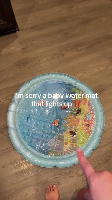 This had baby written all over it! #splashezwatermat #lightupbabywatermat #babywatermat 