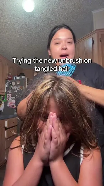 Putting the new unbrush to the test! #unbrushreview #unbrushflex 
