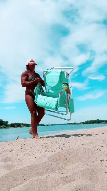 The best tanning chairs ever!! 