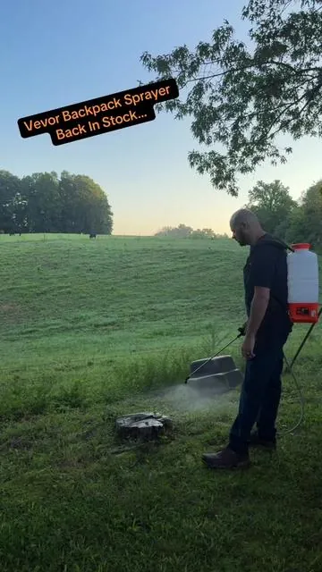 @Vevor_US battery powered backpack sprayer #vevor #vevortools #sprayer #gardensprayer #backpacksprayer #lawncare #yardwork #gardentok #tiktokshopcreatorpicks #tiktokshopsummerturnup 
