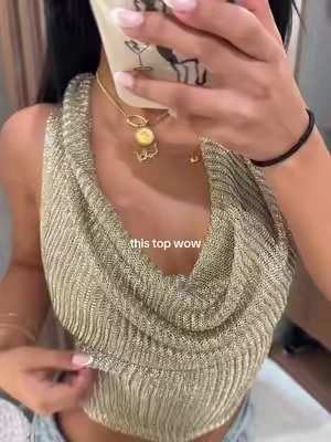 iM INLOVEEE #cowlneck #backlesstop #y2kfashion #tiktokshopcreatorpicks #dealsforyoudays @Edikted 