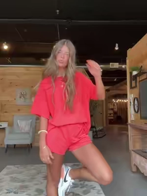 Cutest set #fypage #fypシ #viral #foryourpage #summeroutfit #fitcheck #summerfits 