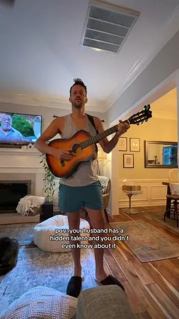 This man really busted out like the lead singer and guitarist 😂 anyway he ordered this guitar of tiktok shop and it’s literally under 53 bucks! #guitar #guitartok #tiktokshopcreatorpicks 