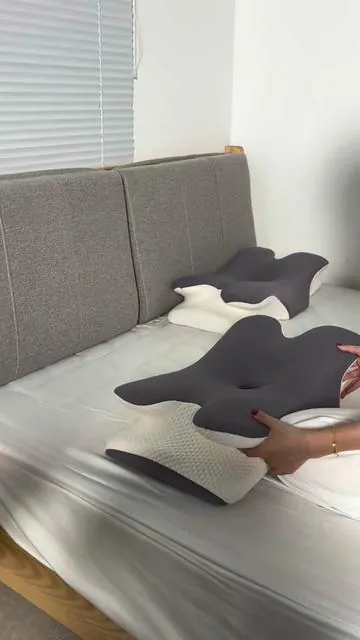 The best pillow for real people who just want real sleep. #foryoupage #neckpain #pillow #memoryfoam #tiktokshop #sleeping #ergonomicpillow #necksupport #neckpillow 