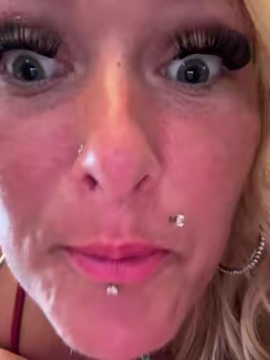 STOP DOING THAT #remover #nailremovalhack #nails #presson #pressonnails #pressons #nailsoftiktok 