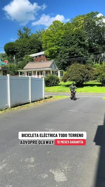 Explore the Future: The Dual-Seater Electric Bike #twoseaterebike, #electricbike, #sustainabletransport, #ebikelife, #aitok #creatorsearchinsights #bicicletaelectrica #tiktokshopsummerturnup #tiktokshopdealsforyoudays #dealsforyoudays 