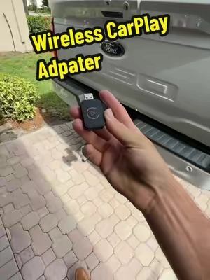 How I get wireless CarPlay in my car #carhacks #carsoftiktok #carplay #cargadgets #tiktokshop 