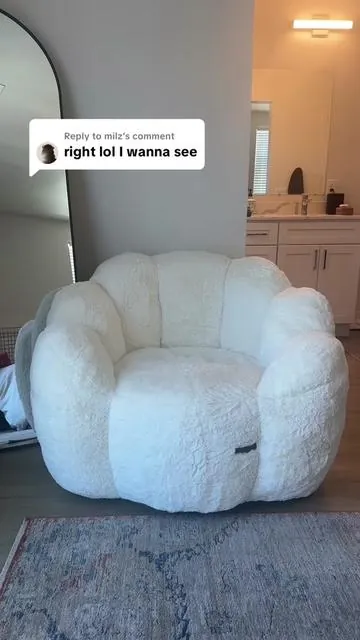 Replying to @milz The most comfy cozy chair you need for your home! #bonelesscouch #cozyhome #homefurniture #homeessentials #chairs 