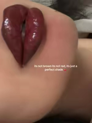 #glossbombstix #fentybeauty #cherrylips #fentyglossbomb ##tiktokshop #fyp #fypシ 