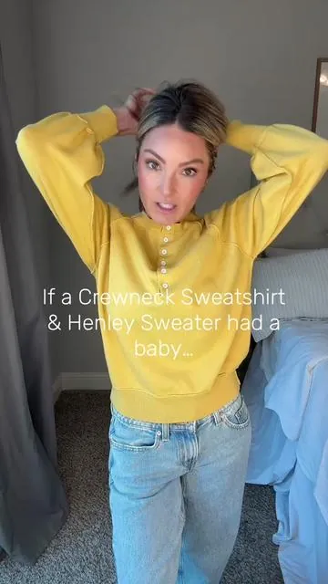 I LOVE. A classic crew neck sweatshirt, and this gives that but elevated bc it’s a Henley & sweater material!  #sweater #sweatshirt #crewneck #henley #tiktokshopcreatorpicks #ttsfashionfam #TikTokShopBacktoSchool 