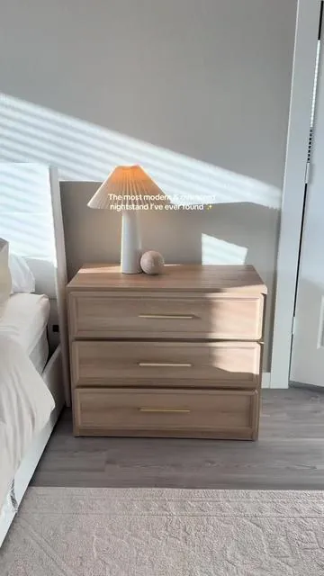 I’m OBSESSED 😮‍💨✨🧸 #nightstand #bedroomdesign #bedroomdecor #bedroomfurniture #titkokshopfinds #sicotas 