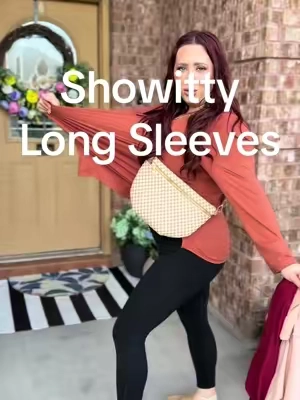 Love these long sleeve shirts!! #longsleeveshirt #longsleeve #womenslongsleeve #tiktokshopcreatorpicks #fallfashion #casualootd #realisticoutfits 