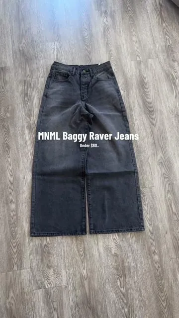 These Baggy Raver jeans by MNML lowkey hit..  #baggyjeans #mensbaggyjeans #baggyjeansformen #affordablebaggyjeans 