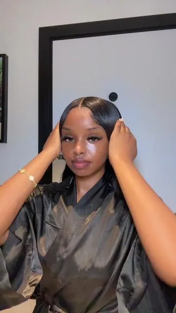 For all my girls with combo/oily skin, this keeps your makeup smooth & matte alllll day. So worth it! #skinprep #makeup #makeuptutorial #skincare #mymakeuptype #foryou #foryoupage #fyp #fypシ @DanessaMyricksBeauty