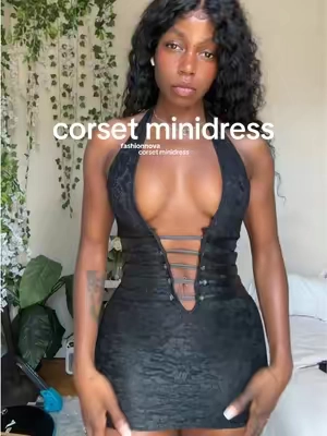 one of my favorite dresses from @Fashion Nova. It’s so attractive 🥰🥰🥰🥰 #fashionnova #littleblackdress #fashionnovadress #kendradress #backtoschool #tiktokshopcreatorpicks 