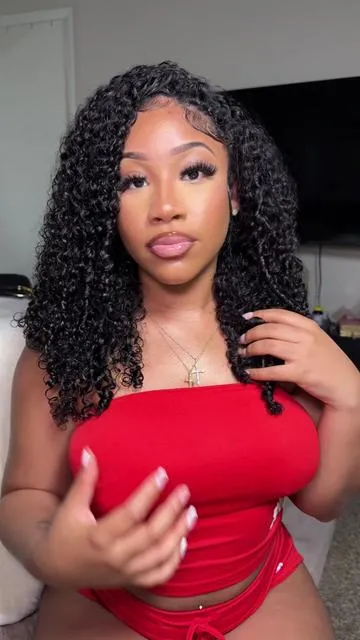 In loveee with this hair hands down #musthaves #blackgirl #blackgirlluxury #wiginstall #halfwig #wig #oqhairglueless  #creatorsearchinsights 