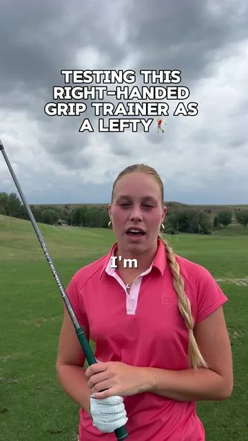 Coming from someone who isn’t even right handed, it genuinely works!! Click the link and shop to try one for yourself!! @arttodogolf #golf #golftiktok #golfgirl #golfgriptrainer #golfswing #fyp #viral #sisters #golftips #golftraining #golftrainingaid 