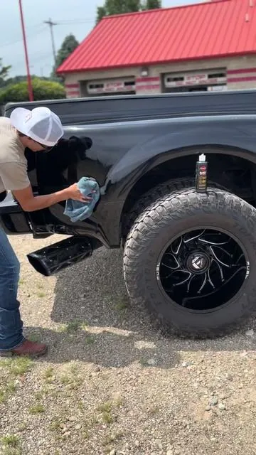 Yes whole truck needs painted Ik but this is something to make it look better 