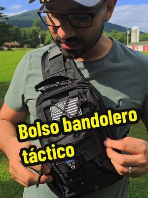 Guarda todo lo que necesites en este bolso bandolero táctico #tacticalgear #TikTokshopbacktoschool #Outdoors #TacticalBag #MensBag #ChestBag #CampingGear 