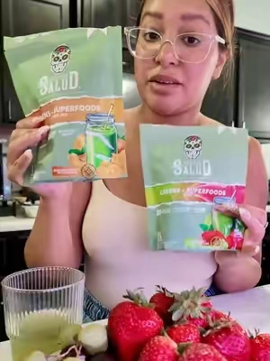 Salud greens and superfoods on TikTok shop! #tastesalud #saludgreens #tastesaludgreens #greensandsuperfoods #greensandsuperfoodsdrink #saludgreenspowder #fyp #TikTokshopbacktoschool #tiktokshopcreatorpicks 