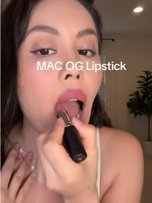 I will forever love this MAC lipstick! Definitely an OG holy grail for me. @maccosmetics #maclipstick #maclipsticks #lipsticks #maclips #tiktokshopcreatorpicks 