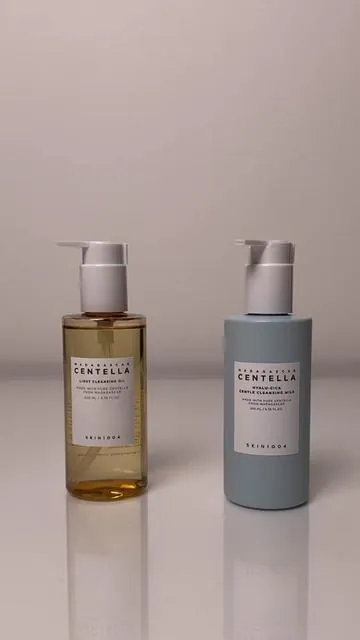 Team Cleansing Oil or Team Cleansing Milk?  #skin1004 #centella #kbeauty #koreanskincare #skintok #glowyskin #glassskin #skincaretips #fyp #cleansingoil #cleansingmilk #doublecleansing #oilcleanser #milkcleanser 